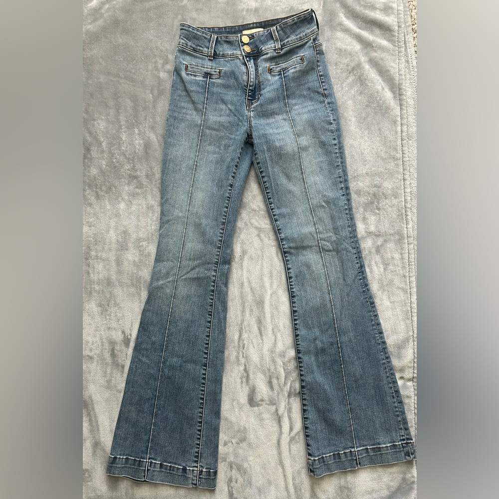 KUT Ana High Rise Flare Size 2